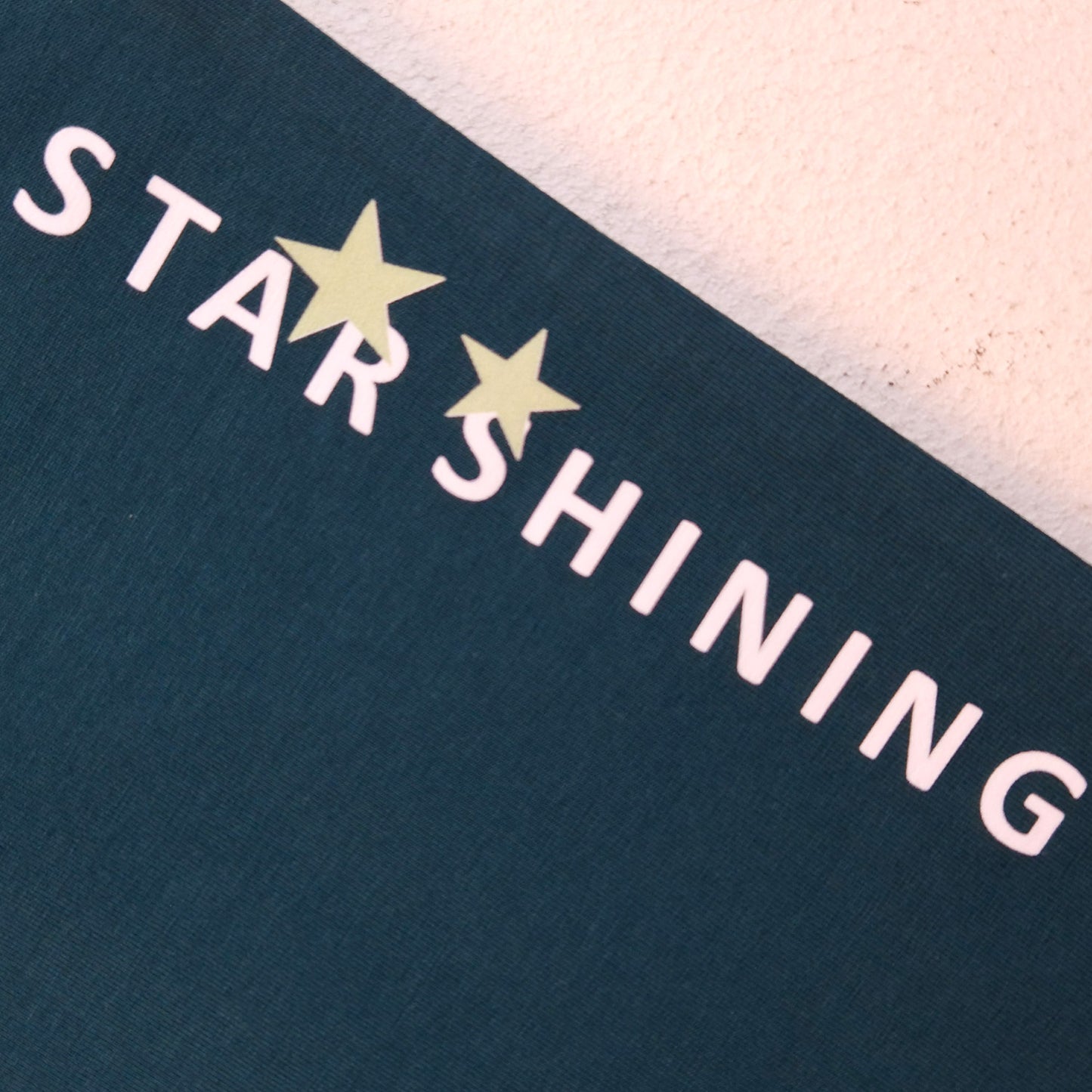 D204 - Star