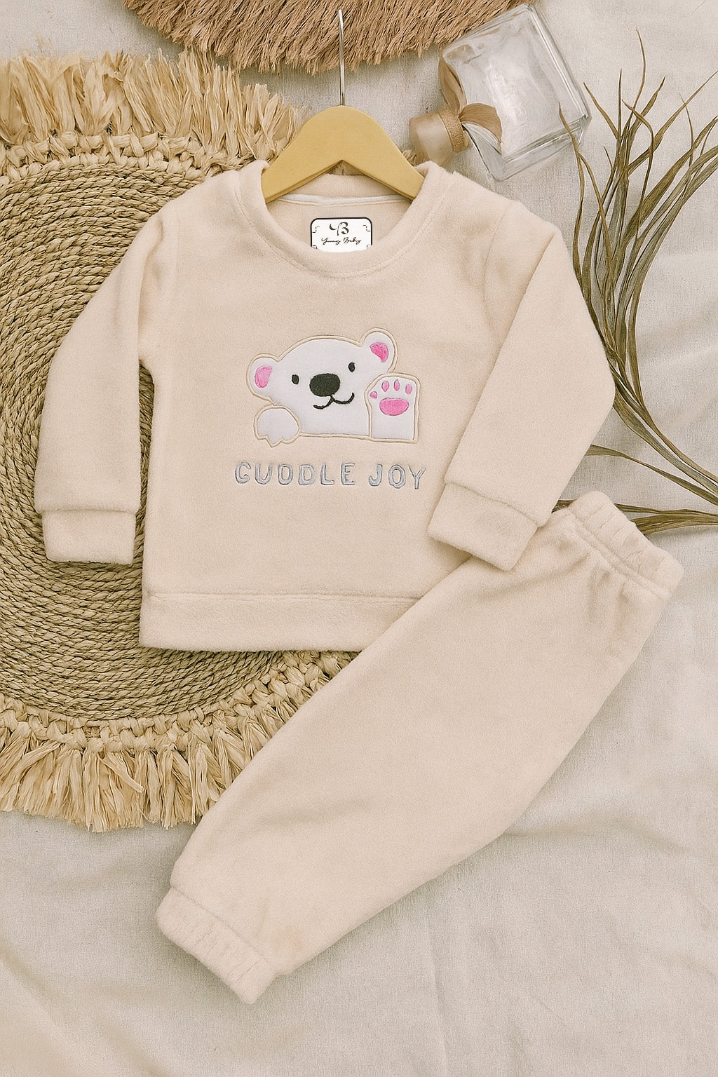 D523- Cuddle Joy